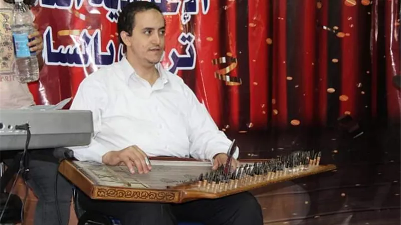 حفيد عبدالمطلب: عشقت العزف على القانون منذ نعومة أظفاري     