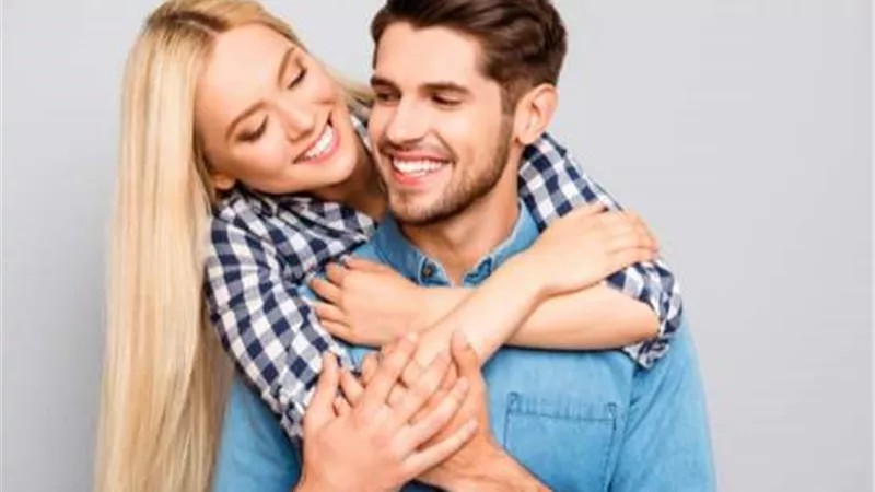 نصائح تساعدك على جذب انتباه زوجك لك 