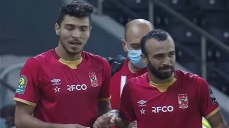 السوبر أهلاوي..بكاء مجدي قفشة عقب خروجه من لقاء نهضة بركان والأهلي 