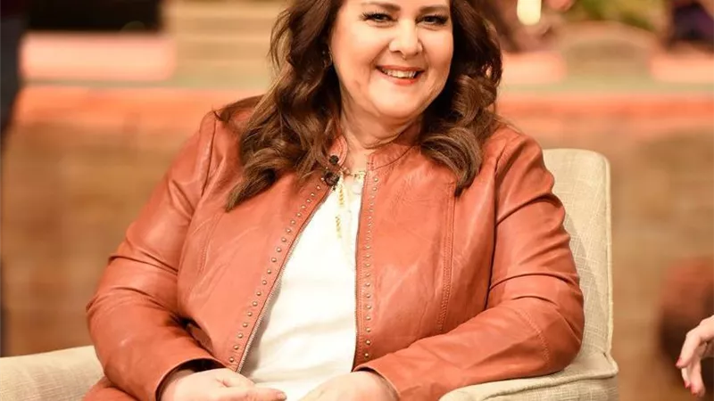 هل أبلغوها بوفاة سمير غانم؟.. تطورات في الحالة الصحية للفنانة دلال عبد العزيز