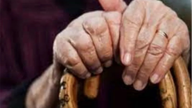 الإفتاء تجيب على أغرب سؤال..هل زوجة الجد من المحرمات من النساء؟