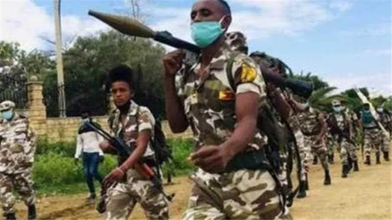 ترقب معركة كبيرة.. إثيوبيا تدفع بحشود عسكرية ضخمة وعتاد حربي على حدود السودان 