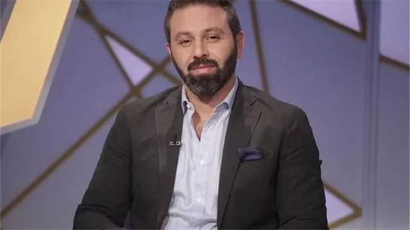 تفاصيل مثيرة.. تعليق صادم من حازم إمام على أزمة تجديد عقد فرجاني ساسي
