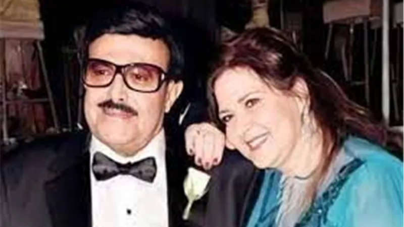 بهذه الطريقة.. كيف أخفت دنيا وإيمي وفاة سمير غانم عن والدتهما؟