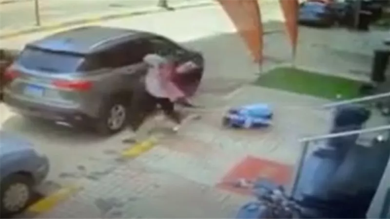حادث مأساوي.. عرق خشب ينهي حياة طالبة بالثانوي العام 