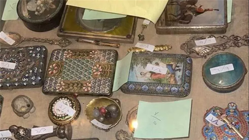 مغارة علي بابا.. المحكمة تفجر مفاجآت عن محتويات شقة الزمالك 