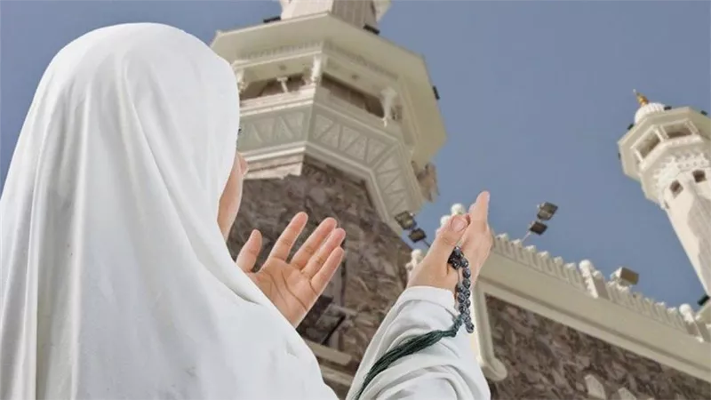 السعودية.. قرار عاجل بشأن حج المرأة دون محرم