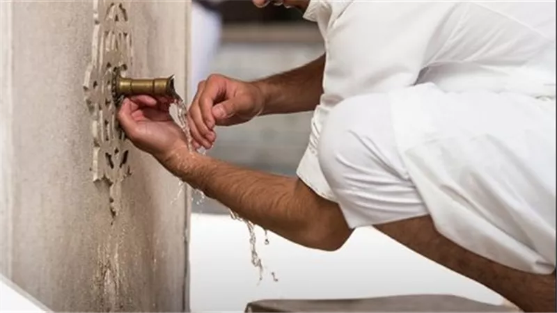 الإفتاء توضح حكم نزول قطرة بول بعد الوضوء