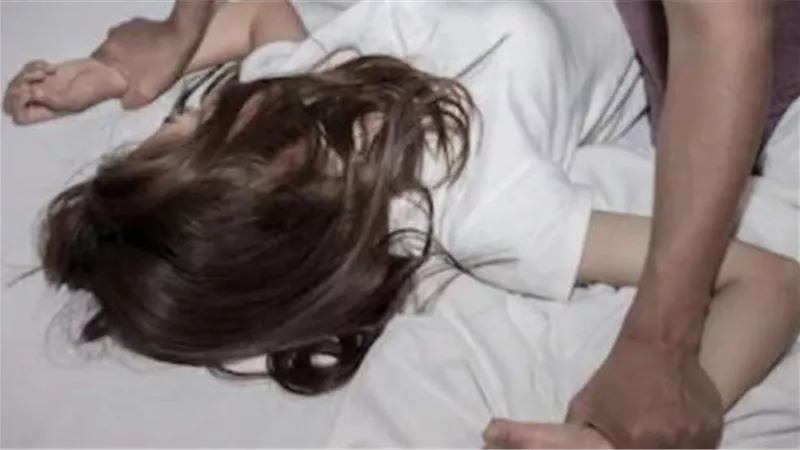 المتهم كان بيعاشر الحيوانات.. تفاصيل صادمة لهتك عرض مسن لطفلة في الدقهلية |شاهد 