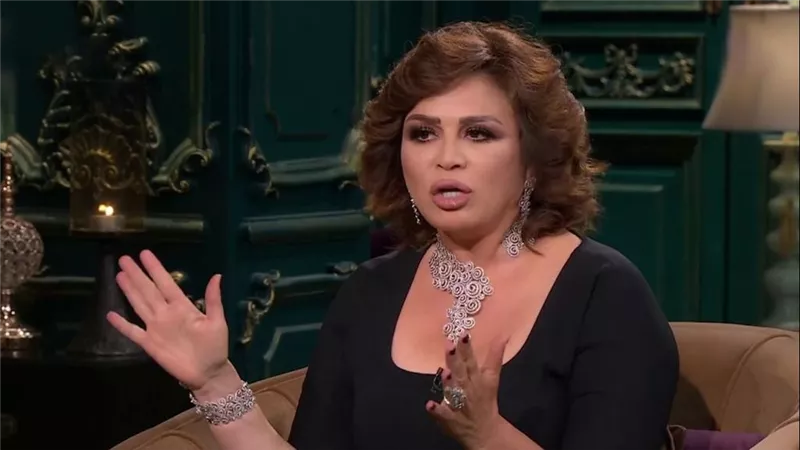 هي بخير.. إلهام شاهين تكشف آخر تطورات الحالة الصحية لدلال عبد العزيز 