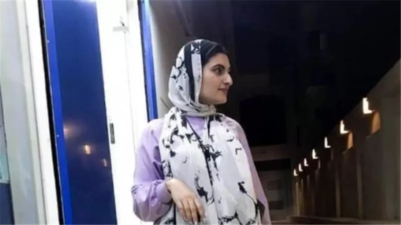 بعد فتاة الفستان.. مراقبة منتقبة تهين طالبة بالأزهر بسبب ملابسها ورد صادم من الجامعة 