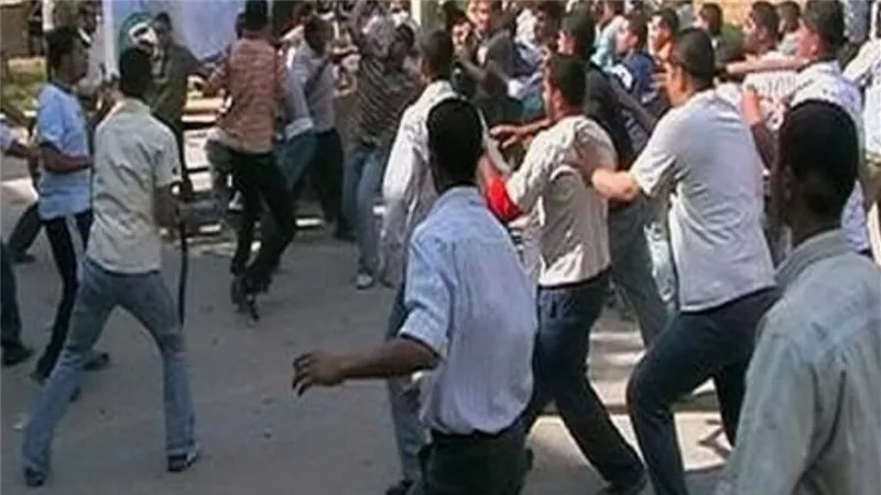 حرب شوارع ومولوتوف.. مشاجرة طاحنة بين ثلاث عائلات والسبب الجيرة
