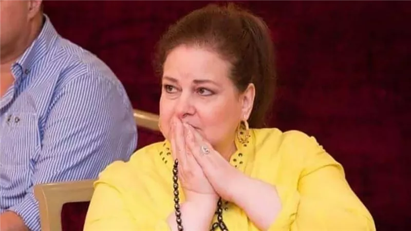 مشكلة كبيرة هتواجها.. تطورات الحالة الصحية للفنانة دلال عبد العزيز 