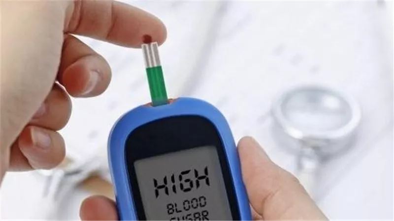 خلى بالك.. هذه العلامة تشير إلى ارتفاع نسبة السكر في الدم