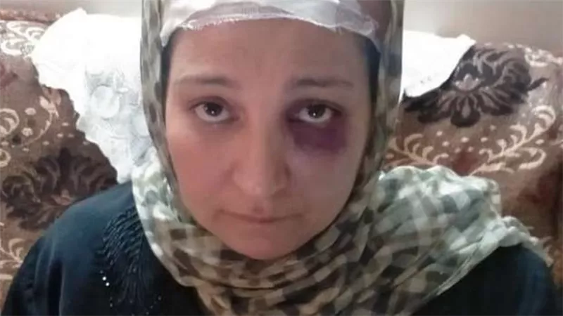 جابها من شعرها.. أول فيديو للحظة اعتداء الجزار على سيدة السلام | شاهد