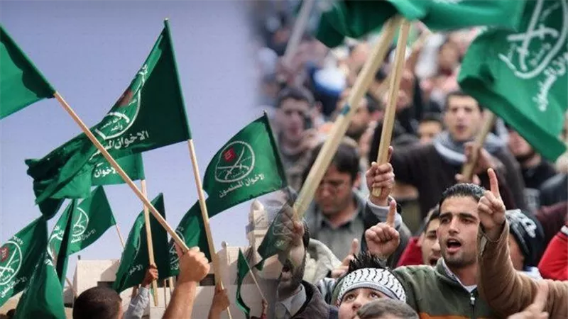 الجماعة المنبوذة.. لماذا يكره الشارع المصري الإخوان الإرهابية؟