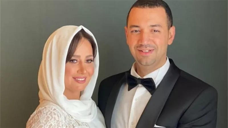 بعد أزمة تامر حسني.. خبيرة أبراج تفجر مفاجأة عن مصير زواج حلا شيحة ومعز مسعود