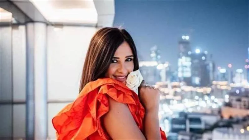 جراحة خطرة.. آخر تطورات الحالة الصحية لـ ياسمين عبد العزيز 