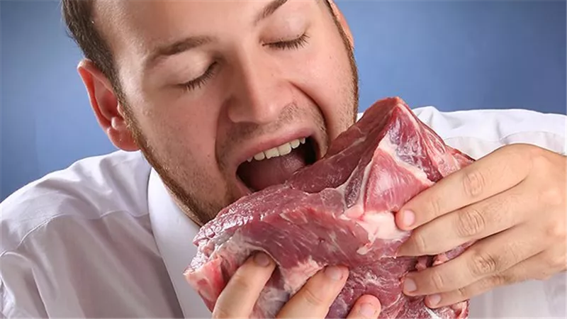 خلى بالك.. تناول هذه الأنواع من اللحوم يزيد من خطر الإصابة بمرض خطير 