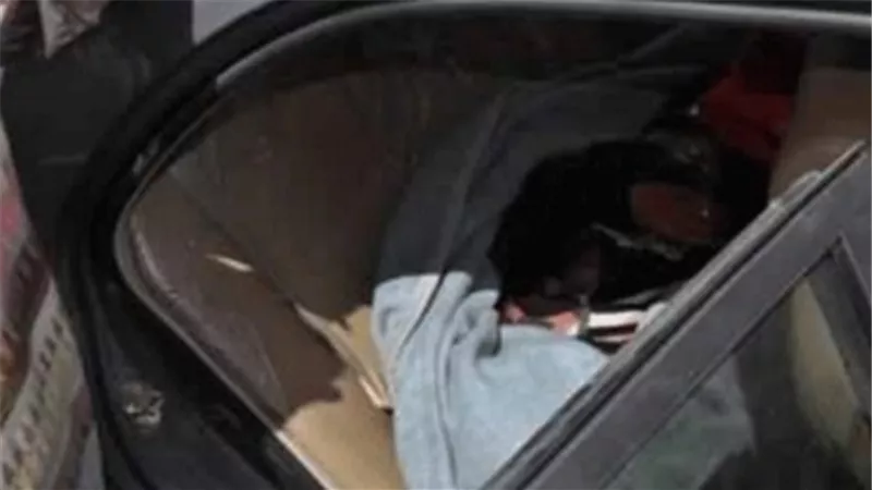 ماتت أثناء العلاقة.. تفاصيل صادمة عن انهيار والد فتاة سيارة أوبر في مكان الحادث 
