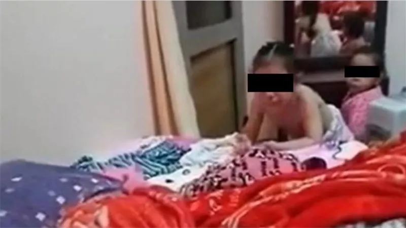 الزوج يطالب بالبنات.. قومي الطفولة يكشف عن مفاجأة في فيديو تعذيب أم لبناتها 