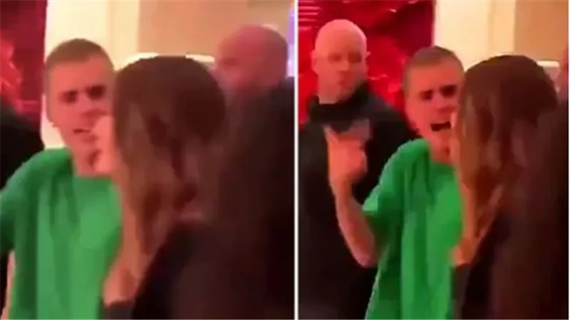 موقف صادم ومحرج.. مغني شهير يصرخ في زوجته أمام الجمهور| شاهد 