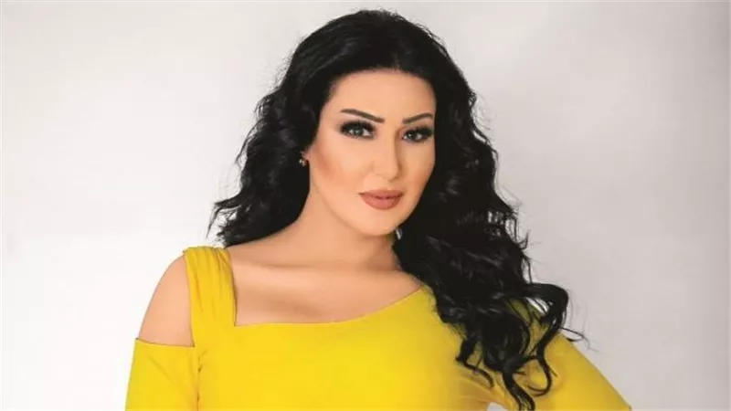 هوت شورت وبرتقال.. 4 إطلالات جريئة لسمية الخشاب قبل الروب الأحمر أثارت الجدل| شاهد 
