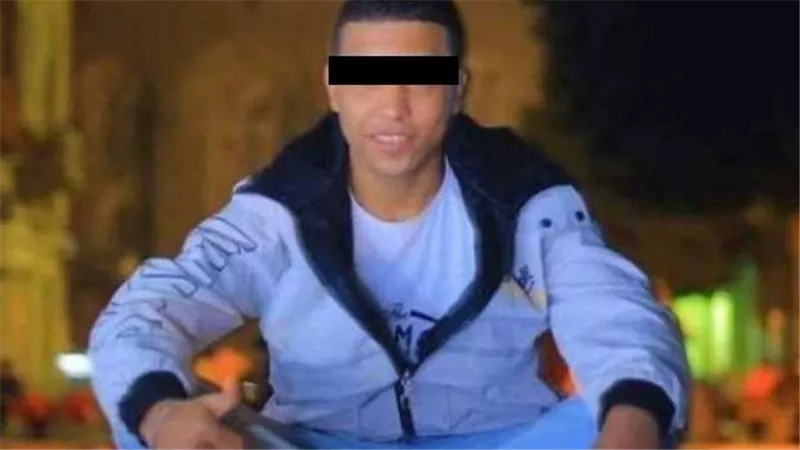 رسالة لصديقه عن فتاة.. لماذا انتحر اليوتيوبر الشهير في القاهرة؟