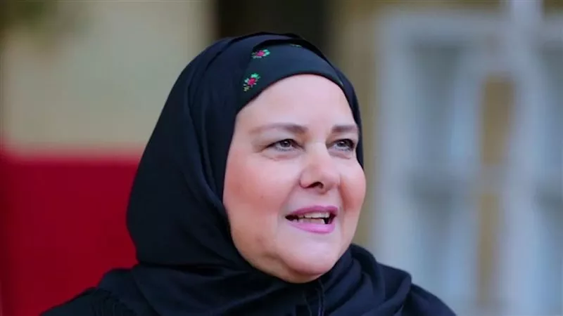 سر سؤالها الأخير..تفاصيل اللحظات الأخيرة في حياة دلال عبد العزيز 