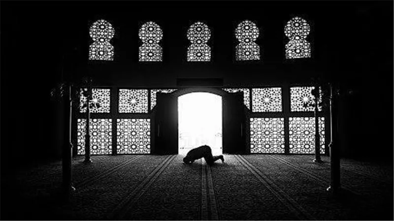 الافتاء تجيب.. هل عدم التوفيق عقوبة من الله بسبب الذنوب ؟