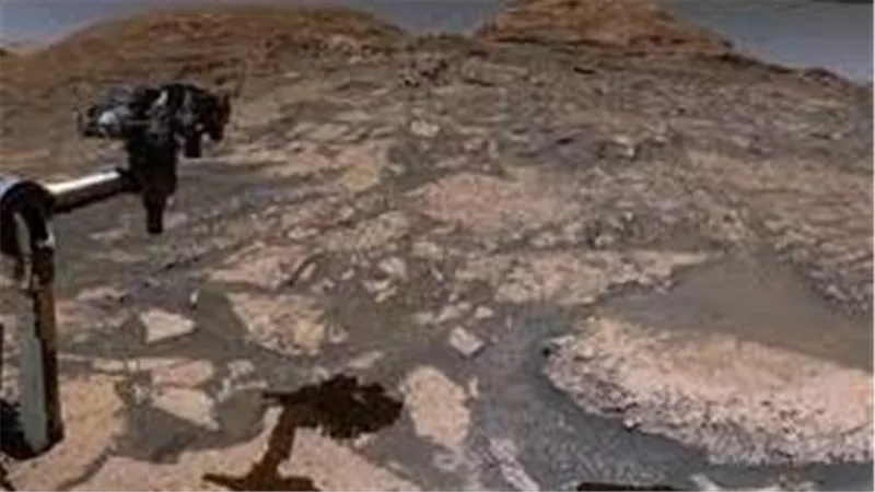 جبل الكوكب الأحمر.. ناسا تنشر صورا وفيديوهات مذهلة من سطح المريخ | شاهد