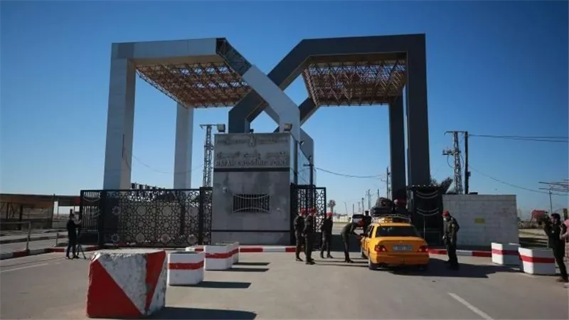 هل تسببت حماس في اغلاق معبر رفح؟