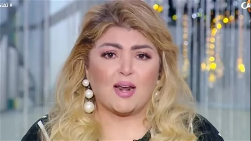 سباب متبادل.. مها أحمد تدخل «خناقة» مع جمهورها| شاهد 