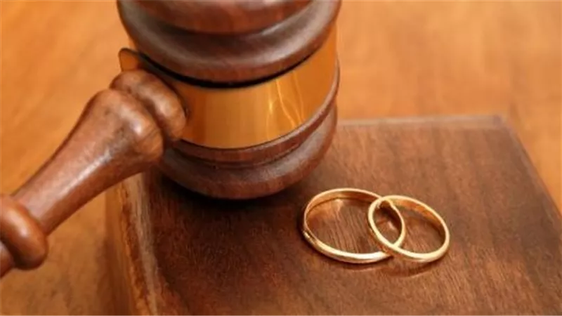 مراتي طلعت حامل في السادس بعد 10 أيام جواز.. شاب يرفع دعوى نشوز على زوجته 