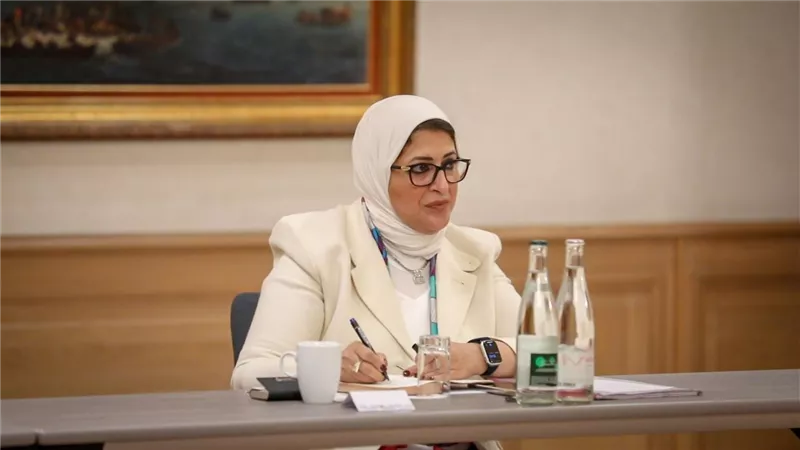 تسجيل رقم جديد.. الصحة تعلن إصابات ووفيات كورونا اليوم