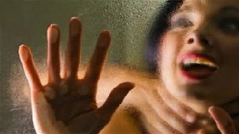 حاول اغتصاب نجلة عشيقته..تفاصيل مثيرة عن مقتل شاب وإلقاء جثته في القمامة 