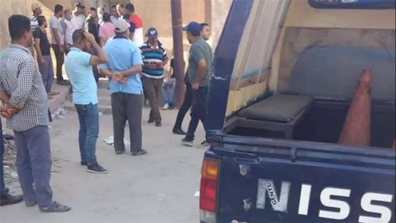 صرخت فأنقذها الجيران.. فيديو 60 ثانية يوثق سحل شاب خلع ملابسه أمام جارته