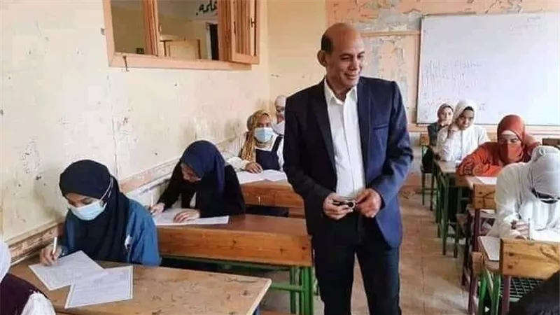 تكليف ياسر سيف النصر عكاشة مديرا لإدارة الصف التعليمية بجنوب الجيزة