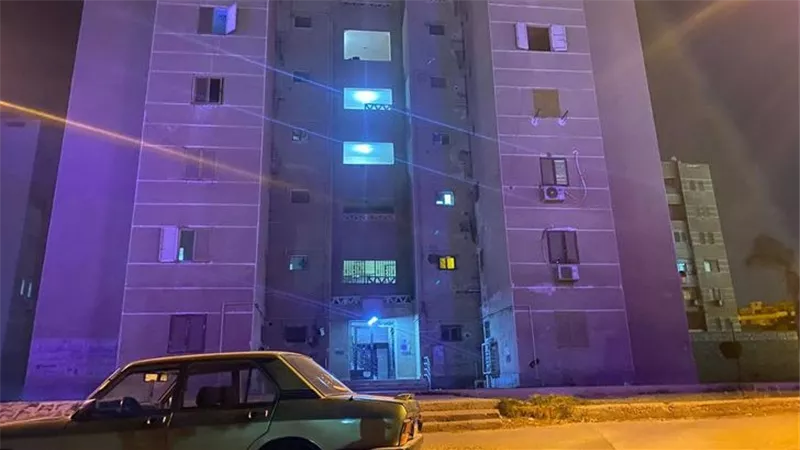 الأم حاولت إنقاذ ابنتيها فسقطوا الثلاثة جثثا.. 35 ثانية ترصد تفاصيل حادث 15 مايو 