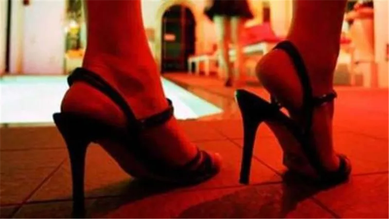 سهرة حمرا.. تفاصيل صادمة لمقتل زوج على يد زوجته بلعبة 