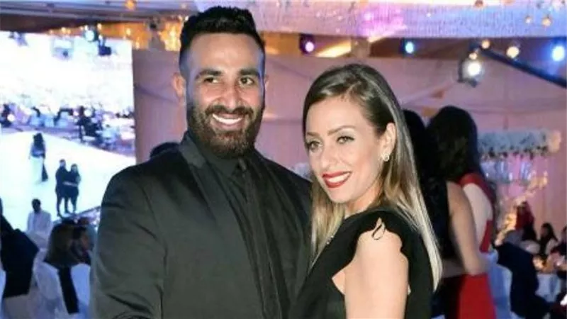 إحنا جايين نهدي النفوس..زوجة أحمد سعد توجه رسالة نارية لـ سمية الخشاب وريم البارودي | شاهد