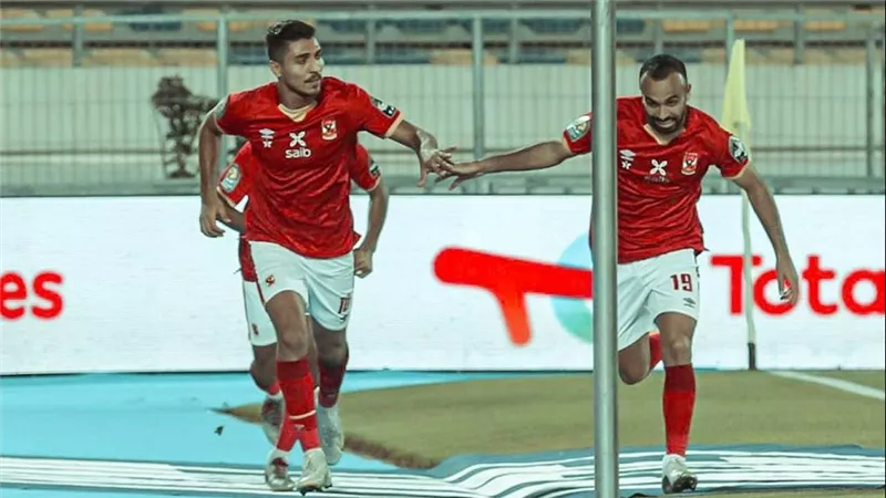 السبب مفاجأة..لماذا استبعد كيروش محمد شريف وأفشة من المنتخب؟