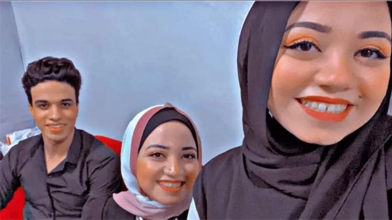 مش عارف قريت الفاتحة على مين..ورطة شريف بسبب توأم خطيبته