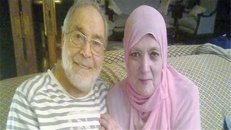 حسن يوسف يجيب..هل تعود شمس البارودي للأضواء ؟