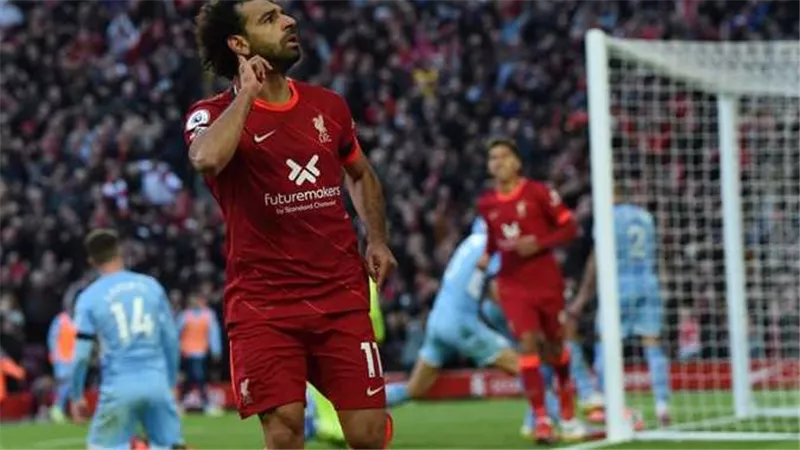 محمد صلاح من بينهم.. 30 لاعبًا في الترشيحات الأولية للكرة الذهبية