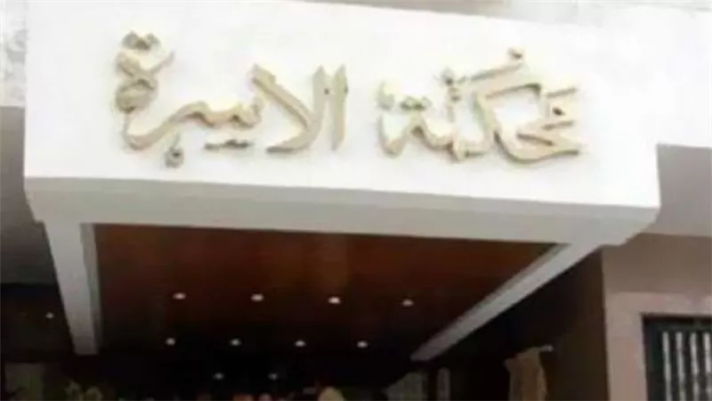 حماتي بتتحكم في حياتنا.. زوج يقيم دعوى نشوز على زوجته