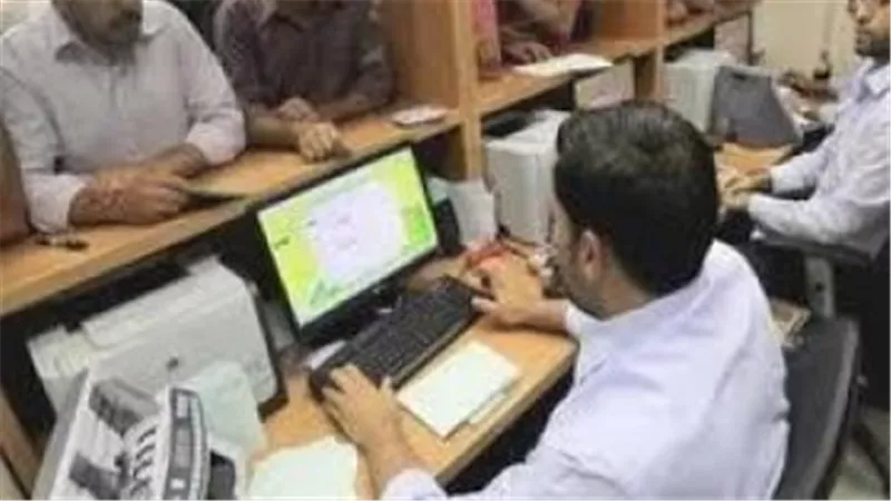مد سن المعاش وتثبيت دائم.. بشرى سارة للموظفين في مشروع قانون العمل الجديد