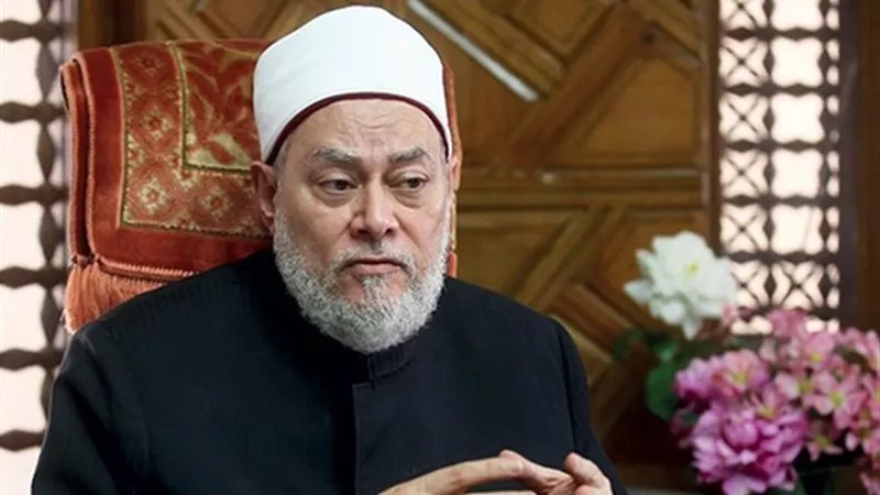 علي جمعة يثير الجدل: تقبيل الفتاة زوج شقيقتها ليس حرامًا بشرط | فيديو