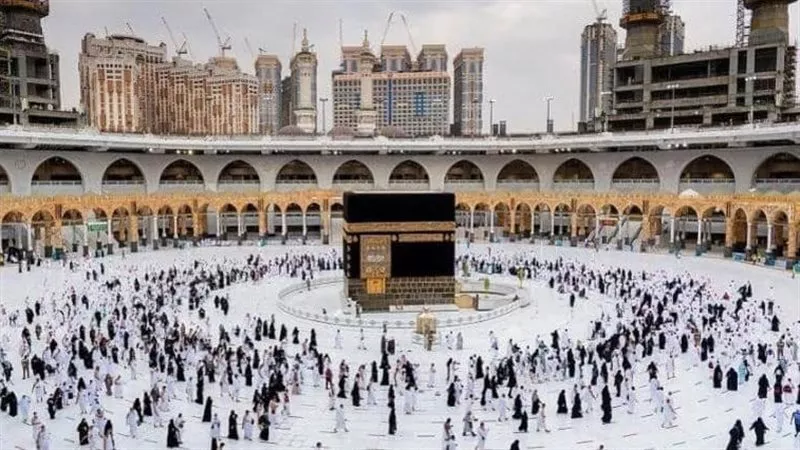 تشمل أداء العمرة والعمل.. السعودية تكشف موعد عودة المصريين للمملكة
