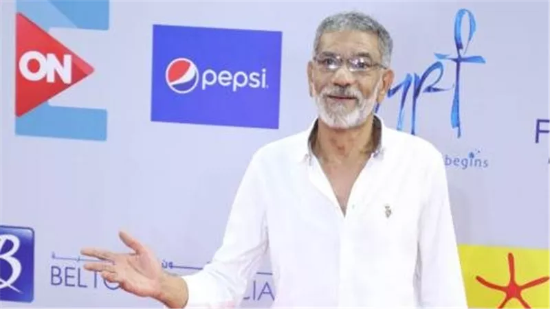 النجم الرايق.. وصلة رقص لـ سيد رجب في حفل ويجز بمهرجان الجونة | فيديو